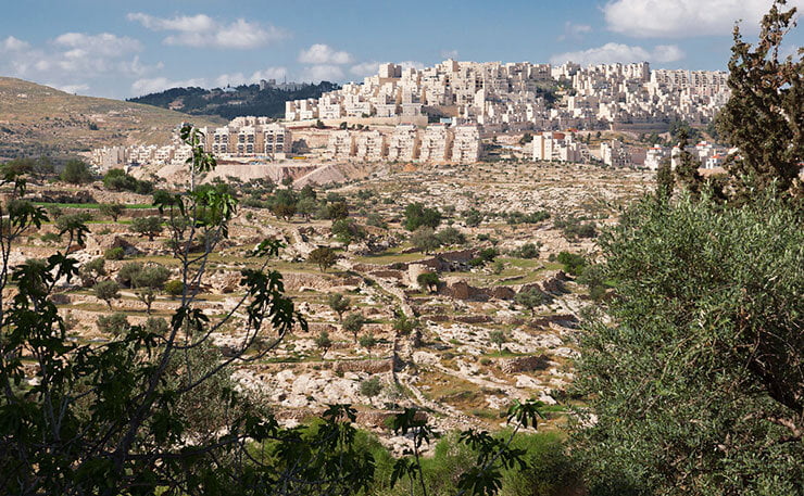 Illegal-Israeli-settlement-